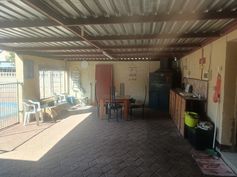3 Bedroom Property for Sale in Lindene Northern Cape